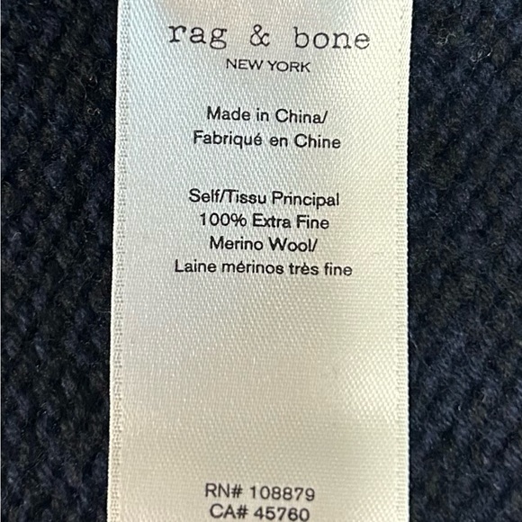 Rag & Bone 100% Extra Fine Merino Wool Navy Sweater with Light Pink Trim - Picture 8 of 8